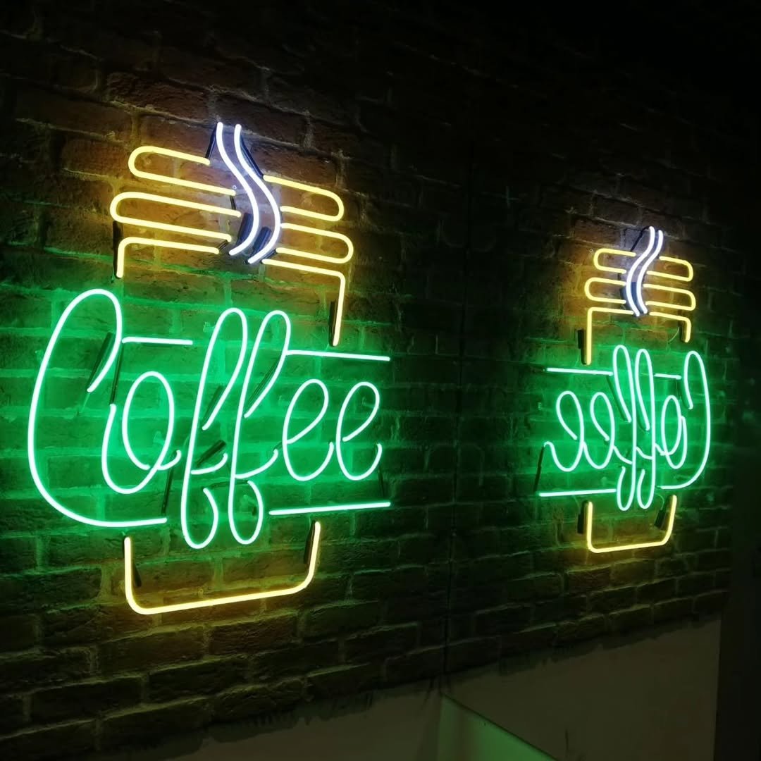 LED-Neon Coffee Motiv mit Tasse