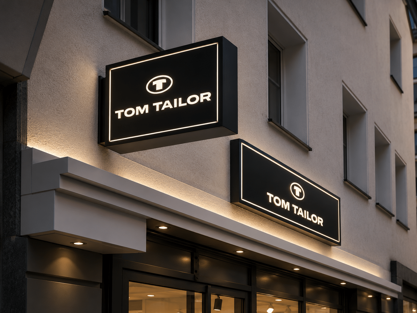 Tom Tailor Ausleger Werbeschild
