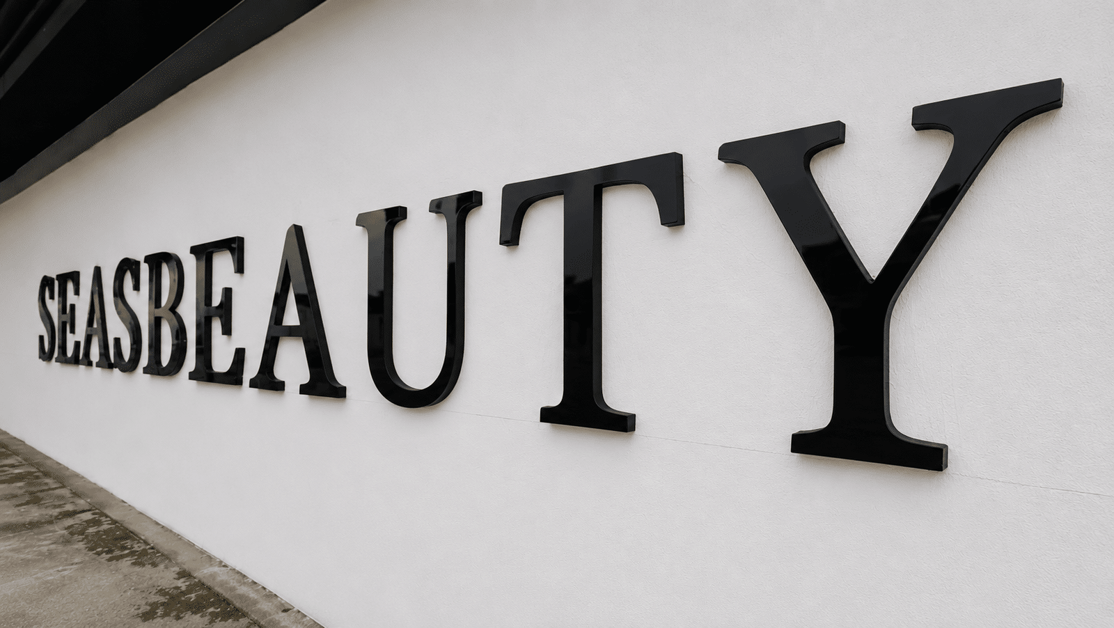 3D-Buchstaben für Seas Beauty Innenbereich